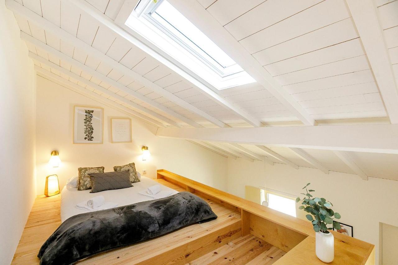 Lovelystay - Vila Burgaes ポルト エクステリア 写真