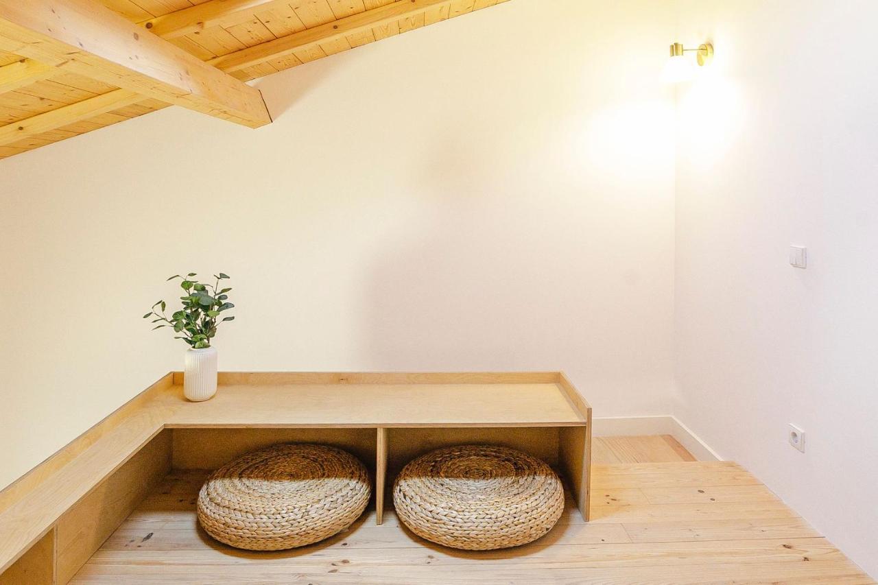 Lovelystay - Vila Burgaes ポルト エクステリア 写真