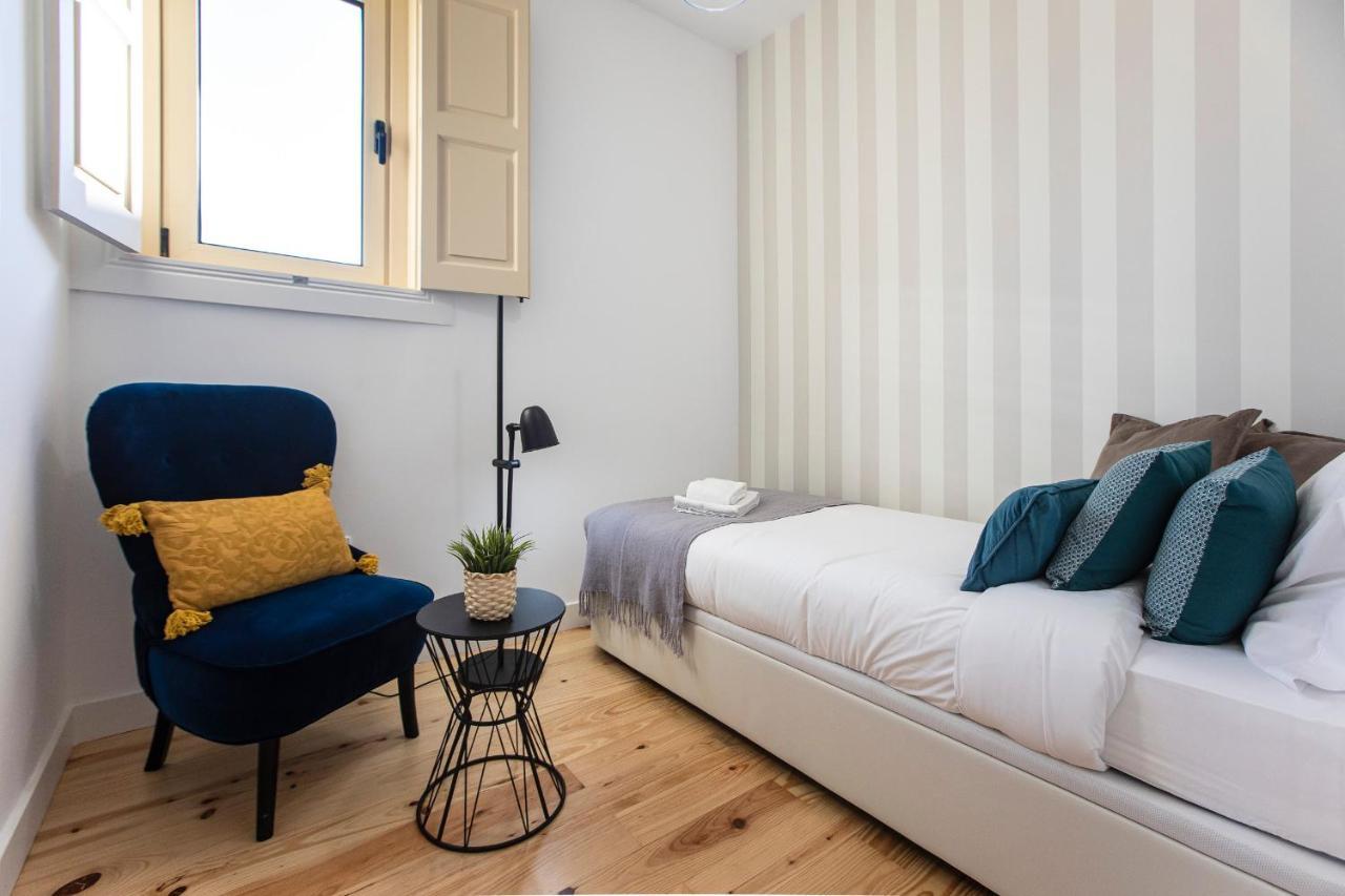 Lovelystay - Vila Burgaes ポルト エクステリア 写真