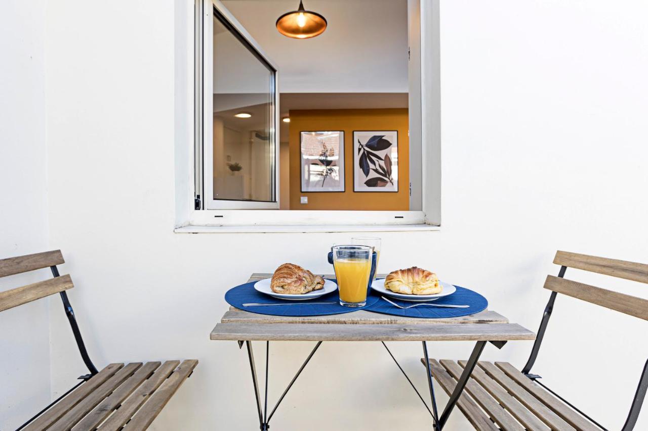 Lovelystay - Vila Burgaes ポルト エクステリア 写真